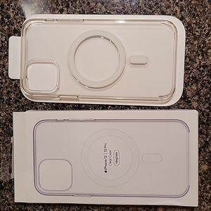 Authentic iphone 12/12 Pro Clear Case MagSafe